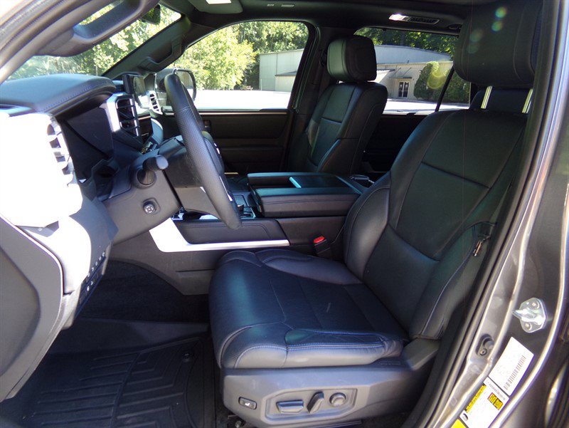 Used 2024 Toyota Sequoia Platinum w/ TRD Off-Road Package AWD/4WD image 24