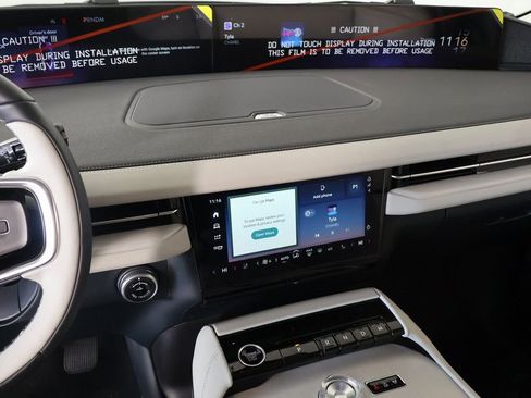 New 2025 Lincoln Navigator Reserve image 5