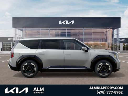 New 2026 Kia EV9 Land AWD/4WD image 7