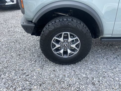 Used 2024 Ford Bronco Badlands AWD/4WD image 7
