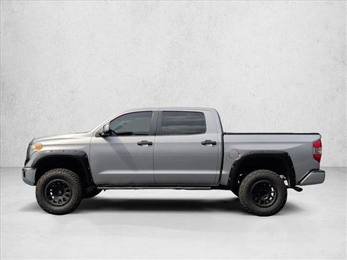 Used 2016 Toyota Tundra Limited w/ Limited Premium Package AWD/4WD image 8