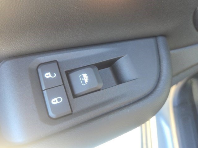 New 2027 Jeep Grand Cherokee Limited AWD/4WD image 17