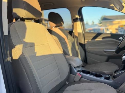 Used 2013 Ford Escape SE image 7