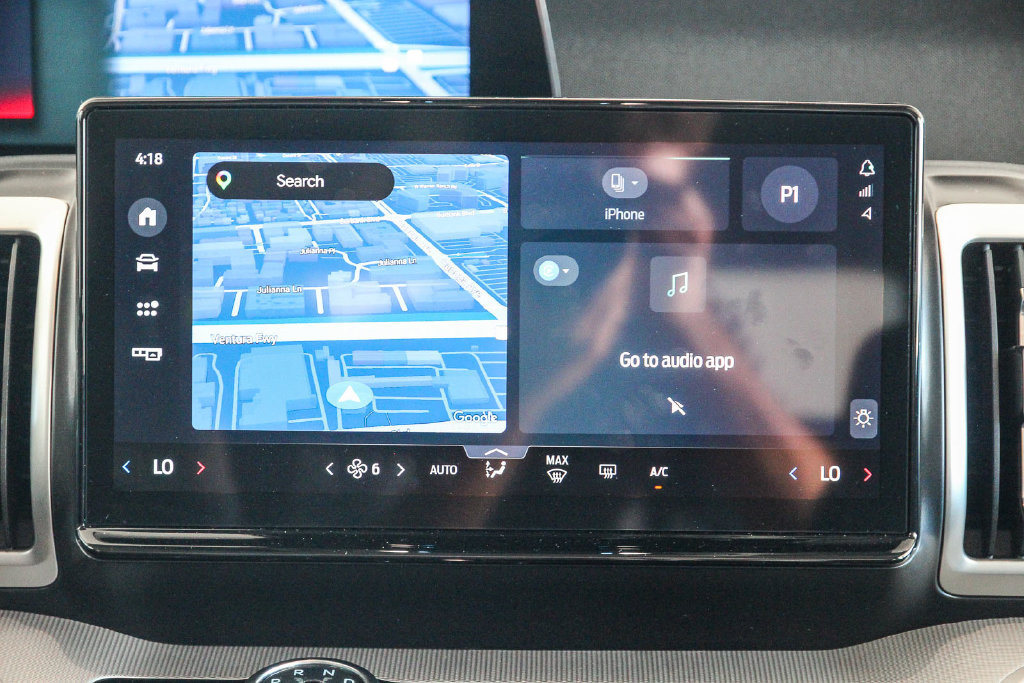 Certified 2025 Ford Expedition Active RWD image 17