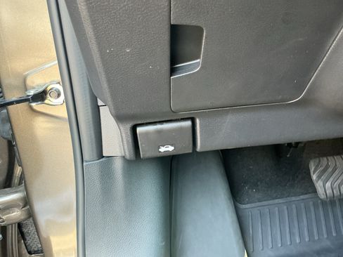 Certified 2026 Nissan Kicks SV FWD image 14