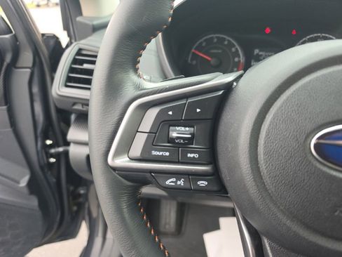 Used 2018 Subaru Crosstrek 2.0i Premium AWD/4WD image 17