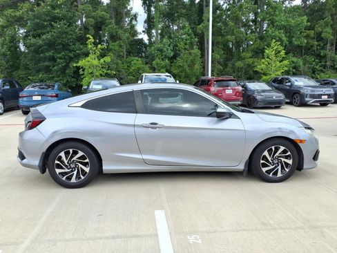 Used 2018 Honda Civic LX-P image 4