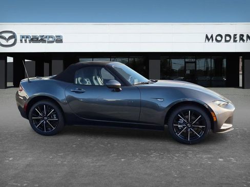 New 2026 MAZDA MX-5 Miata Grand Touring RWD image 6