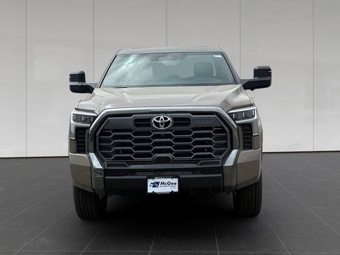 New 2026 Toyota Tundra 4x4 CrewMax image 8