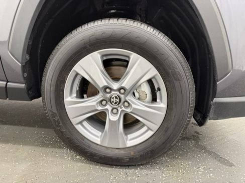 Certified 2025 Toyota RAV4 XLE AWD/4WD image 22