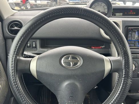 Used 2005 Scion xB image 15