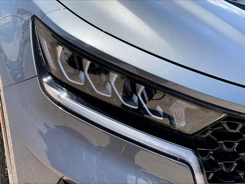 Used 2022 Kia Sorento S FWD image 26