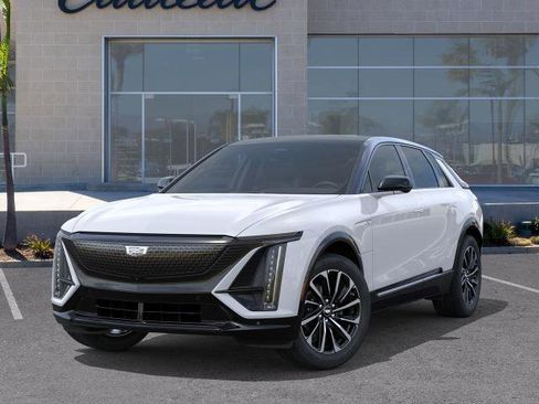 New 2026 Cadillac Lyriq Sport RWD image 6