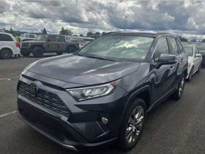 Used 2019 Toyota RAV4 Limited w/ Advanced Technology Package