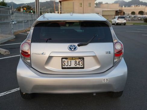 Used 2014 Toyota Prius C One FWD image 23