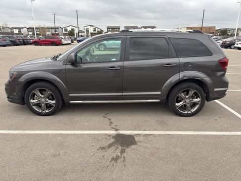 Used 2015 Dodge Journey Crossroad w/ Flexible Seating Group image 2