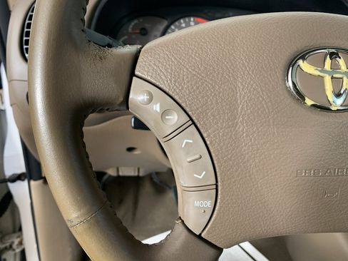 Used 2003 Toyota Sequoia Limited RWD image 18