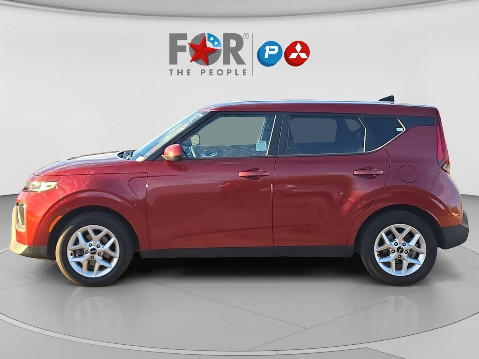 Used 2022 Kia Soul LX w/ Technology Package FWD image 2