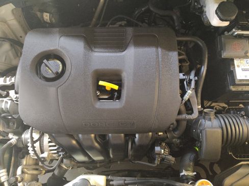 Used 2020 Kia Soul LX FWD image 30