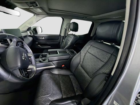 Used 2022 Toyota Tundra Limited RWD image 13
