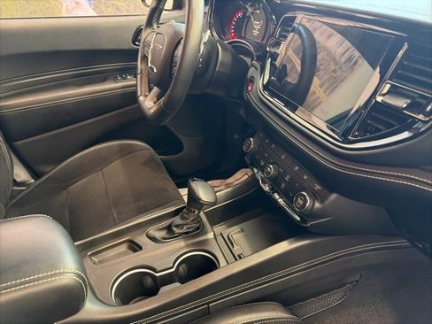 Used 2022 Dodge Durango SRT image 32