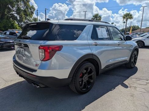 Used 2022 Ford Explorer ST w/ ST Street Pack RWD image 4