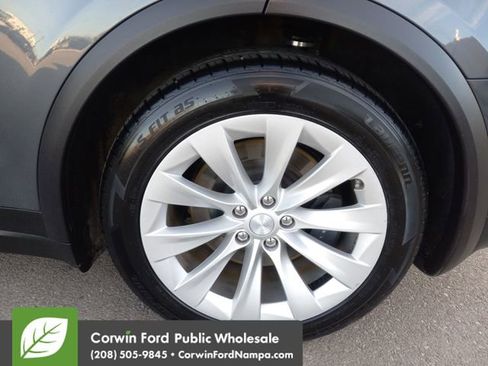 Used 2019 Tesla Model X Long Range image 28
