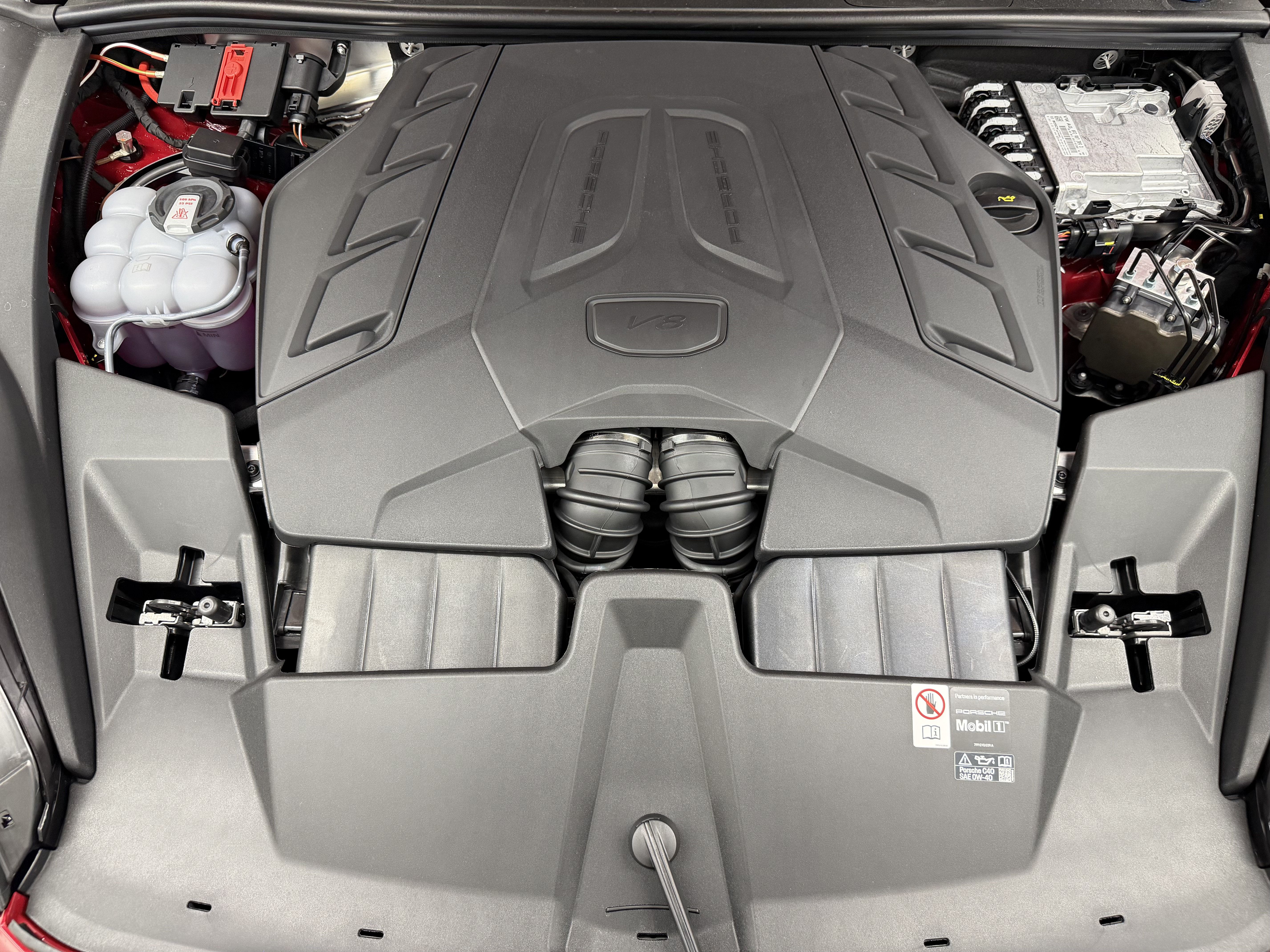 New 2026 Porsche Cayenne GTS AWD/4WD image 69