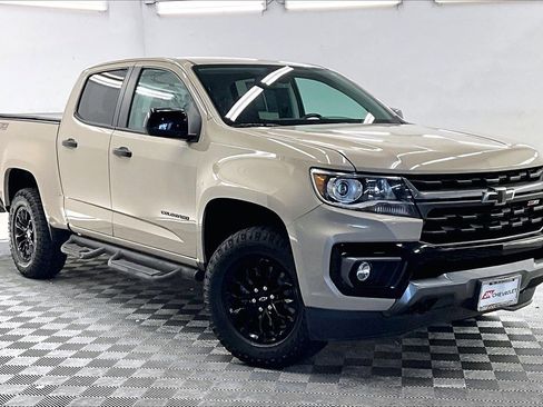 Used 2022 Chevrolet Colorado Z71 image 11