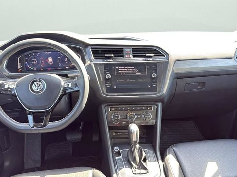 Used 2021 Volkswagen Tiguan SEL w/ 3-Row Tiguan MDO Package image 22