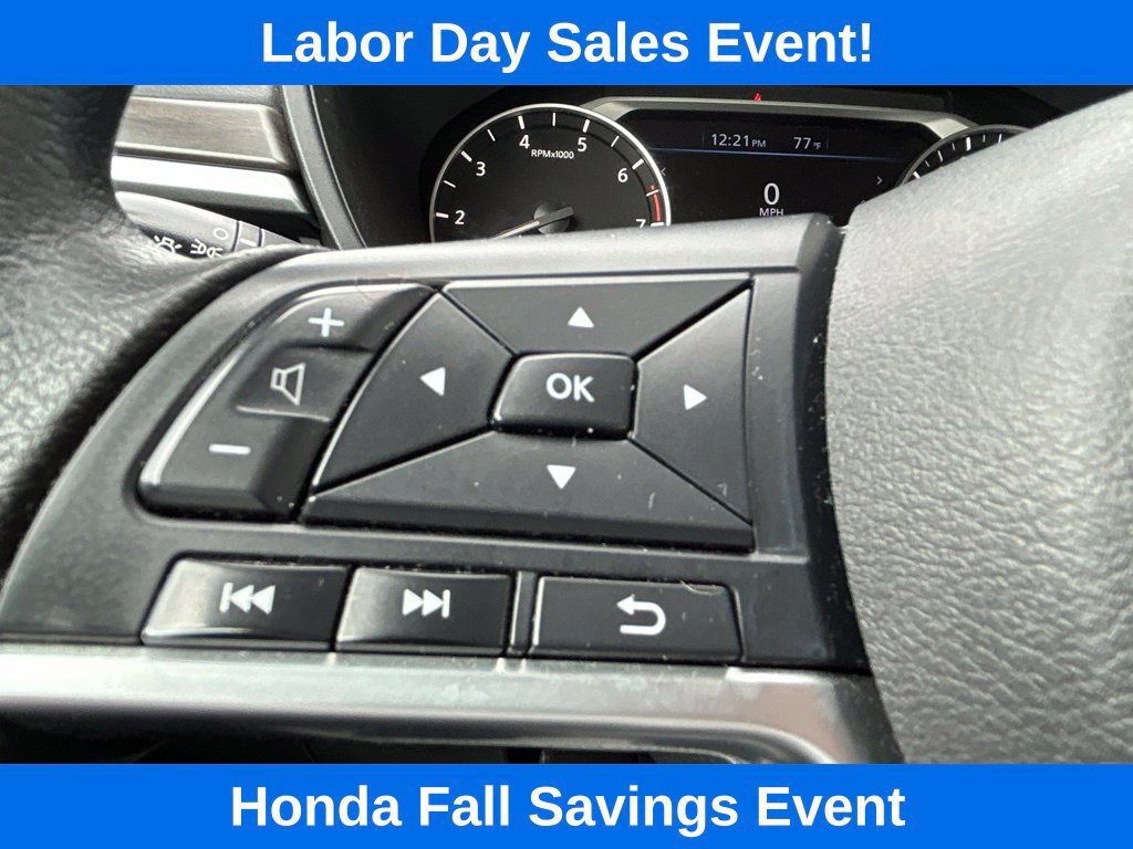 Used 2025 Nissan Altima 2.5 SV FWD image 22