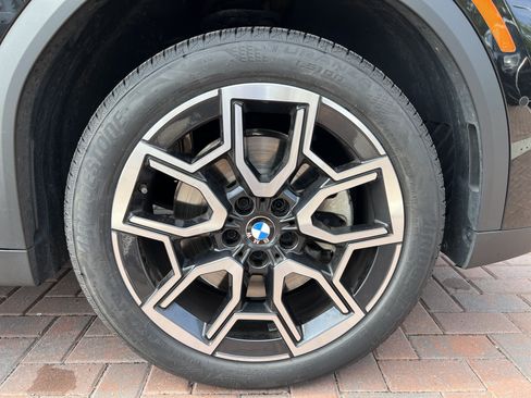 Used 2025 BMW X2 xDrive28i AWD/4WD image 13