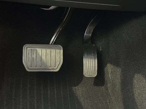 Used 2022 Tesla Model 3 RWD image 38