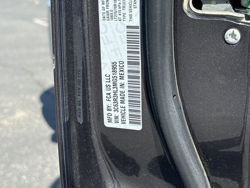 Certified 2021 RAM 3500 Big Horn w/ Level 1 Equipment Group AWD/4WD image 27