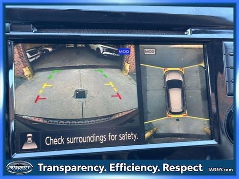 Used 2018 Nissan Rogue SV w/ Sun & Sound Touring Package image 25