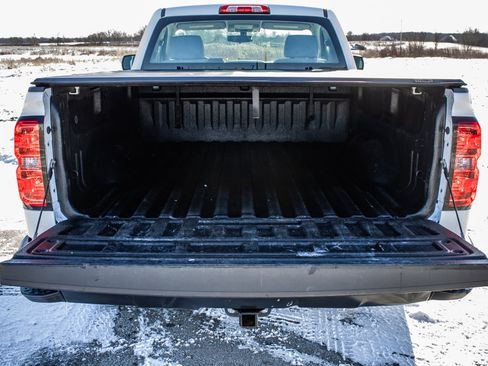 Used 2016 Chevrolet Silverado 1500 W/T w/ Trailering Package image 7