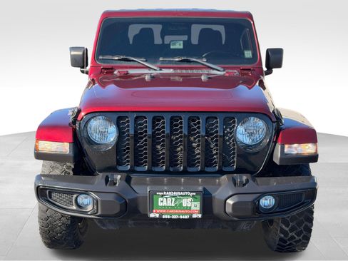 Used 2021 Jeep Gladiator Willys image 2