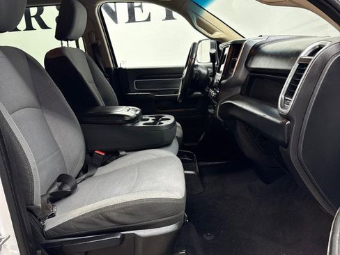 Used 2019 RAM 2500 Big Horn image 25