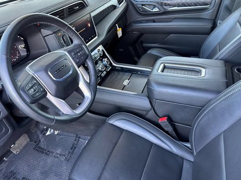 Certified 2024 GMC Yukon Denali AWD/4WD image 10