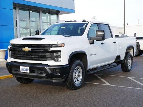 Used 2024 Chevrolet Silverado 3500 W/T w/ WT Convenience Package image 2