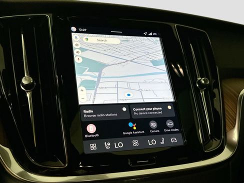 New 2026 Volvo V60 B5 Cross Country Plus w/ Protection Package Premier image 12