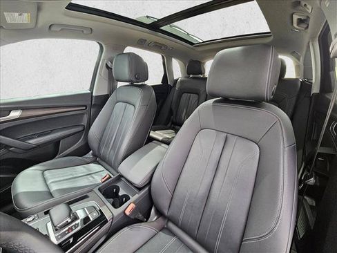 Certified 2023 Audi Q5 2.0T Premium Plus AWD/4WD image 13
