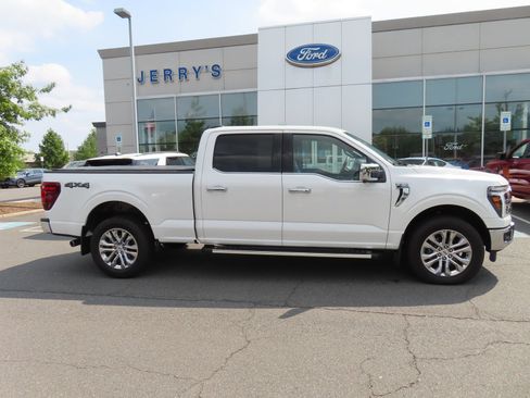 Used 2026 Ford F150 Lariat w/ Equipment Group 502A High AWD/4WD image 4