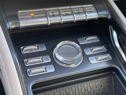 New 2026 Lincoln Nautilus Reserve w/ Jet Appearance Package image 28