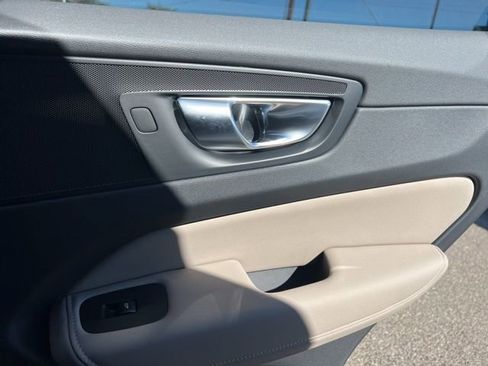 New 2026 Volvo XC60 T8 Plus w/ Protection Package Premier image 30