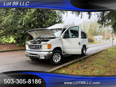 Used 2005 Ford E-150 and Econoline 150 Wagon image 42