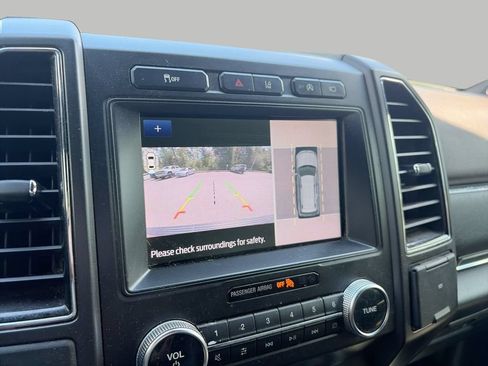 Used 2020 Chevrolet Equinox LT FWD image 22
