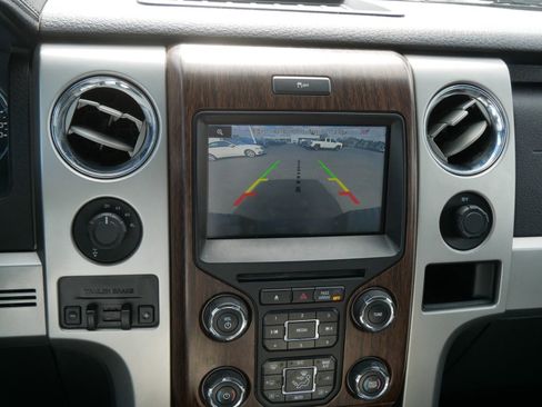 Used 2014 Ford F150 Lariat w/ Lariat Chrome Package AWD/4WD image 27