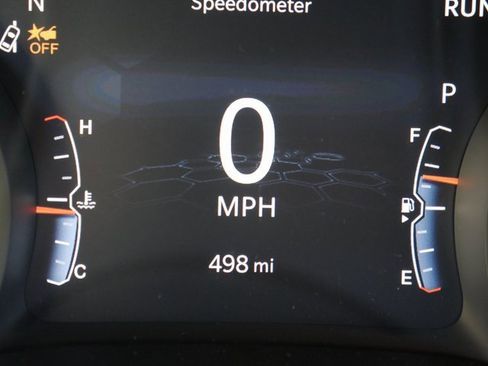 Used 2024 Jeep Compass Latitude w/ Sun and Sound Group image 18