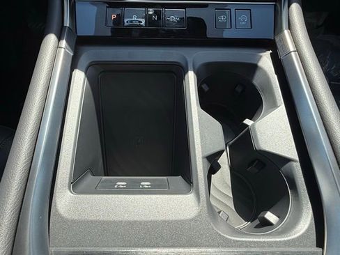 New 2025 Nissan Armada PRO-4X image 30